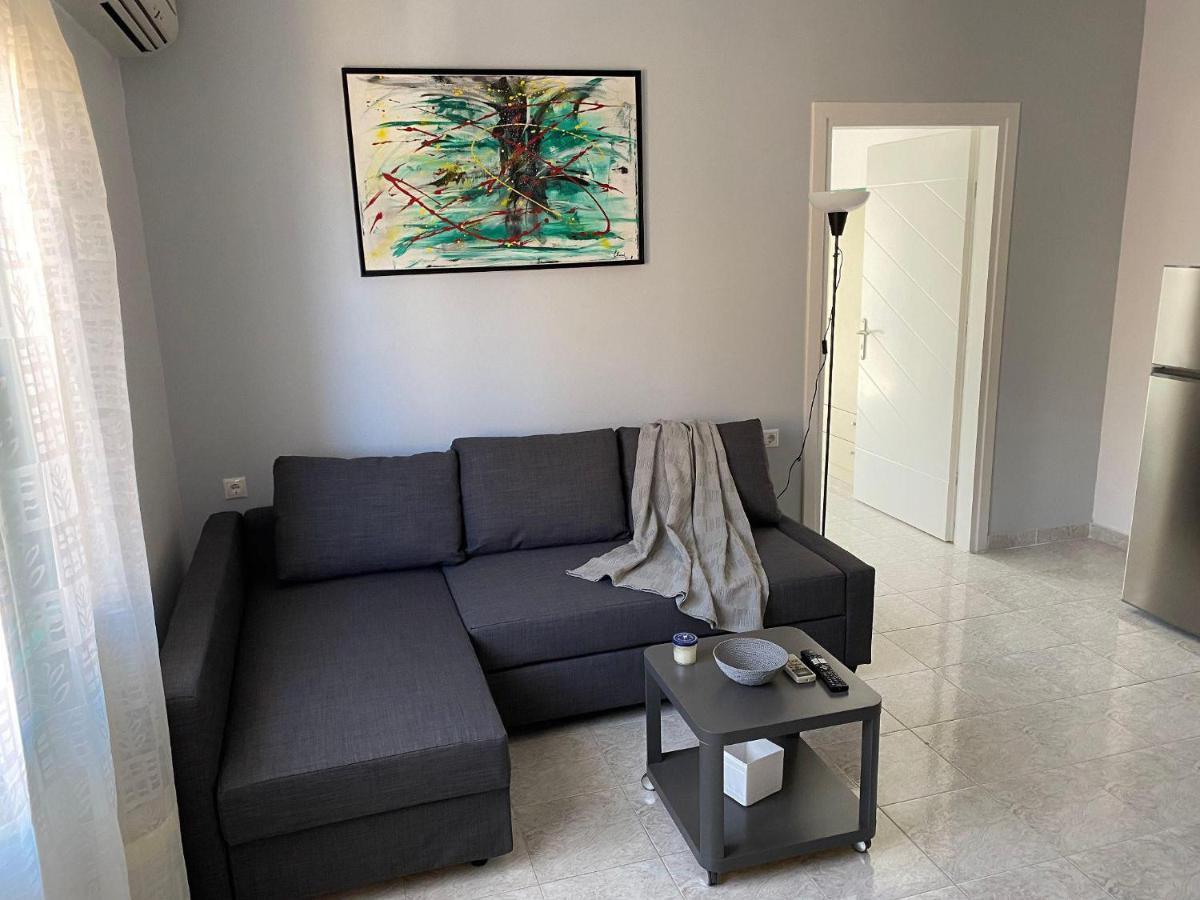 Paraskevi'S Apt - City Center W/ Lovely Park View Rhodes City Екстер'єр фото